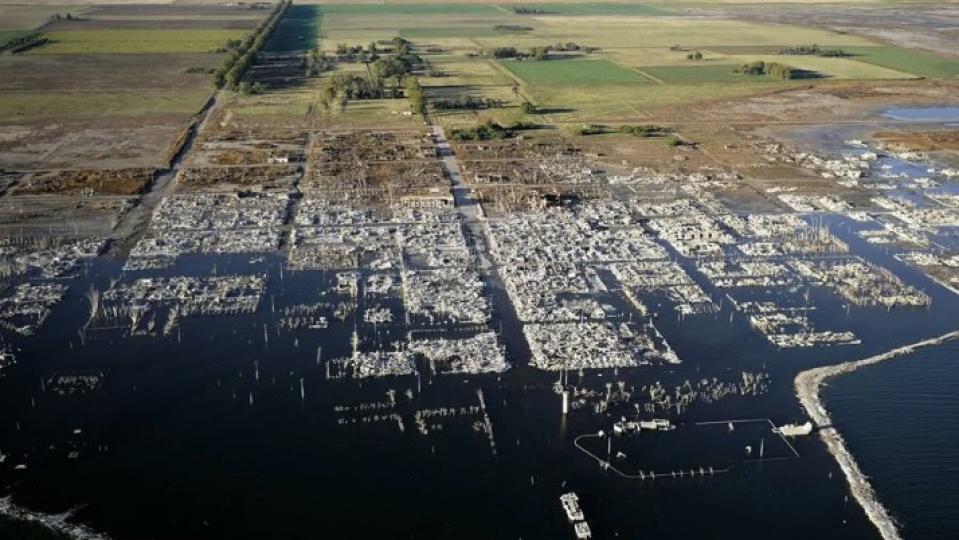 Чудо! Съвременната Атлантида изплува след четвърт век под вода