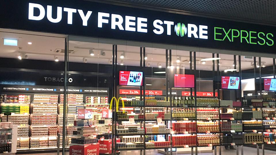 Обичате да пазарувате от Duty Free? Ето в кои държави и летища е най-евтино!