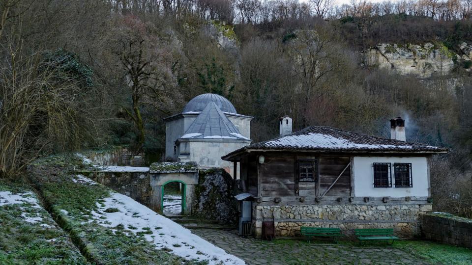 Тези вълшебни кътчета в България сбъдват желания и лекуват