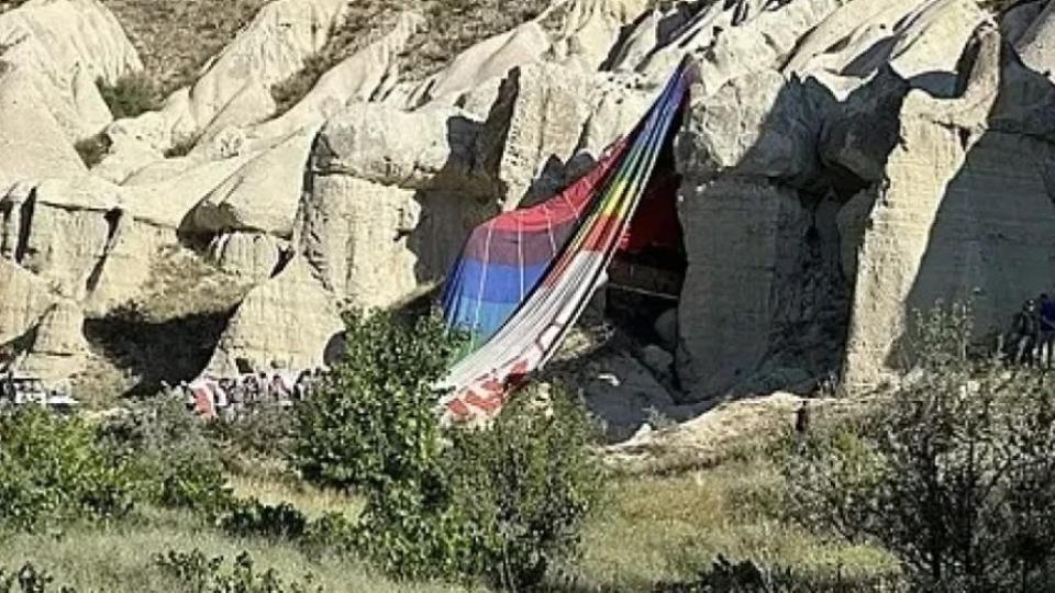 Екскурзия-мечта в Кападокия се превърна в кошмар, хвърчат линейки и полиция