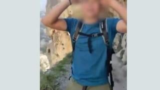 Турист отнася колосална глоба в евро заради... хвърлен камък