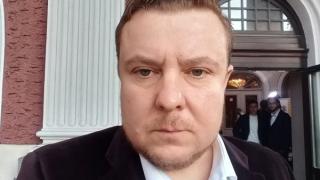 След развода: Васил Драганов удари печалба в казино