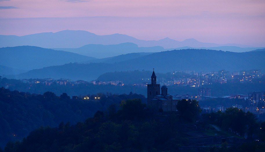 „Дейли Мейл“ гърми: България, каквато не сте я виждали преди (УНИКАЛНИ СНИМКИ)