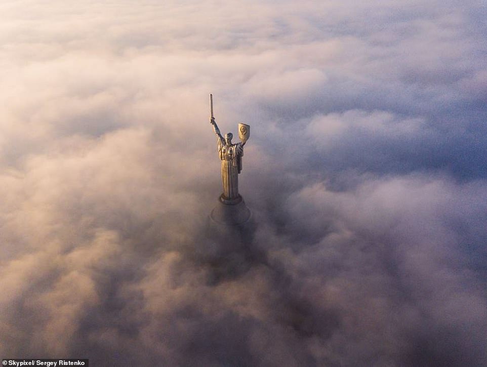 Тези изумителни СНИМКИ – победители в престижен конкурс за фотография, ще ви оставят без дъх