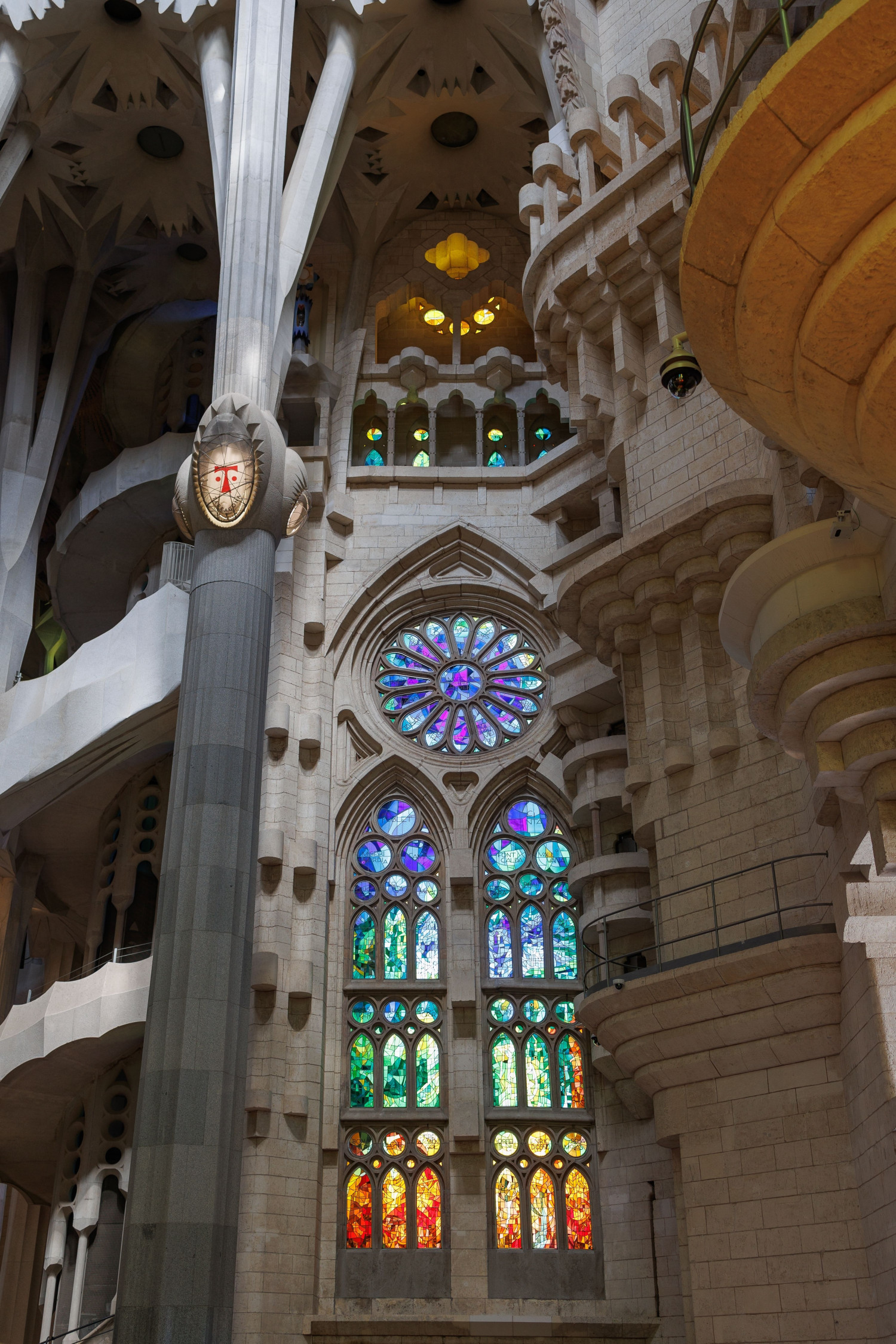 Тайният код на Sagrada Familia и най-мистичния архитект