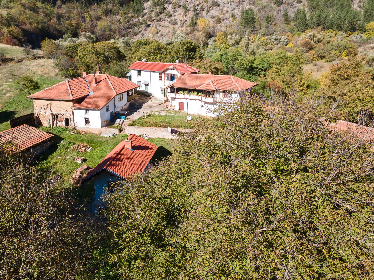 Пет непознати и красиви места из България, където да се изгубите