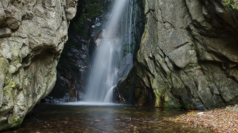 Фотинските водопади – скрито в Родопите съкровище, което си струва всички усилия (СНИМКИ)