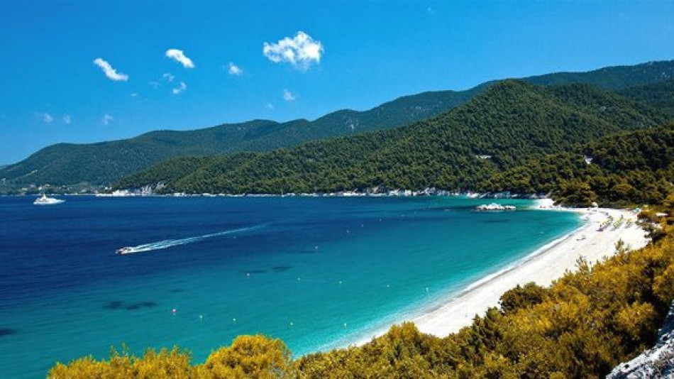 Три невероятни острова в Гърция, които ще ви накарат да повярвате, че сте открили Рая
