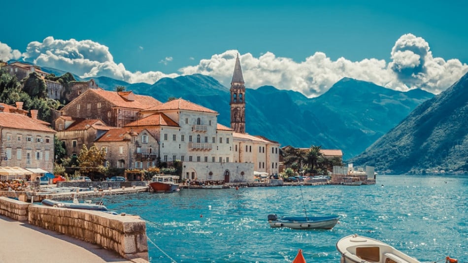 Черна гора е близка, красива, екзотична и сравнително евтина
