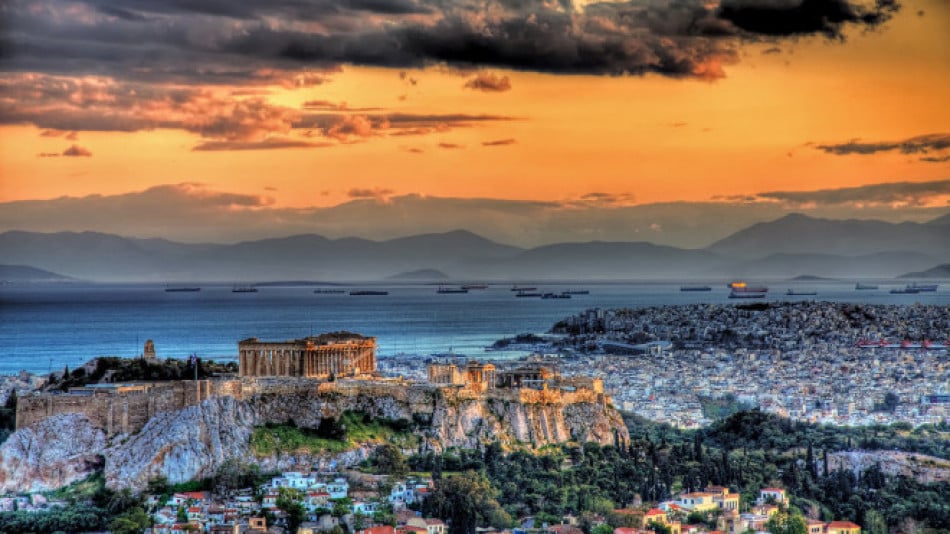 Гърция не е само Халкидики и Аспровалта. Има и един интересен град на име Атина