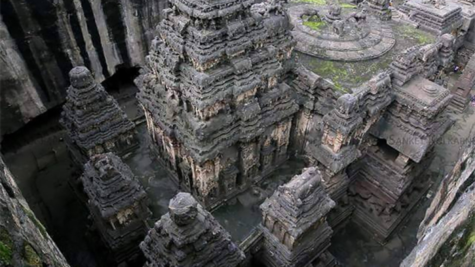 Осмото чудо на света – древен храм, издялан от един-единствен къс скала (СНИМКИ)