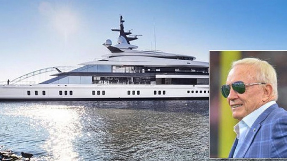 Милиардер загърби всичко, за да пътешества из целия свят с невероятната си яхта (СНИМКА)