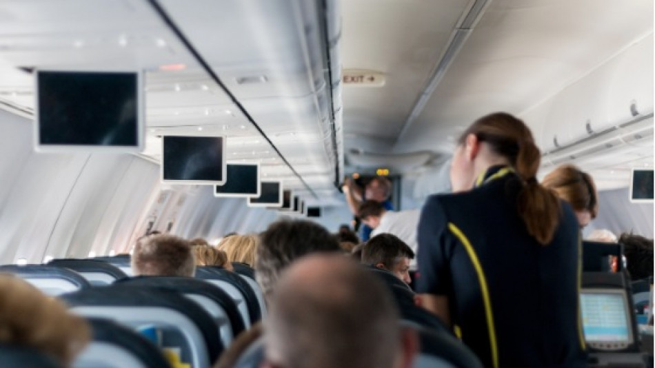 Кодовите думи, които пилоти и стюардеси използват, за да не паникьосат пътниците, когато стане наистина напечено