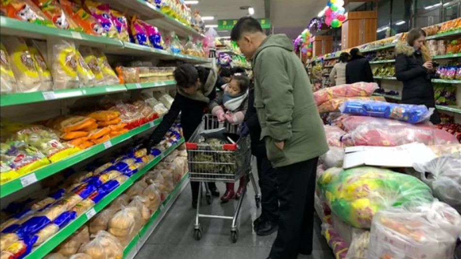 Турист направи тайни СНИМКИ в супермаркет в Северна Корея и показа невероятни неща
