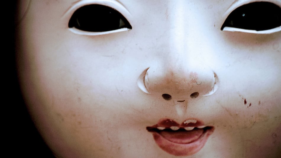 В Будистки храм в Япония пазят кукла, на която от 100 години й растат истински коси