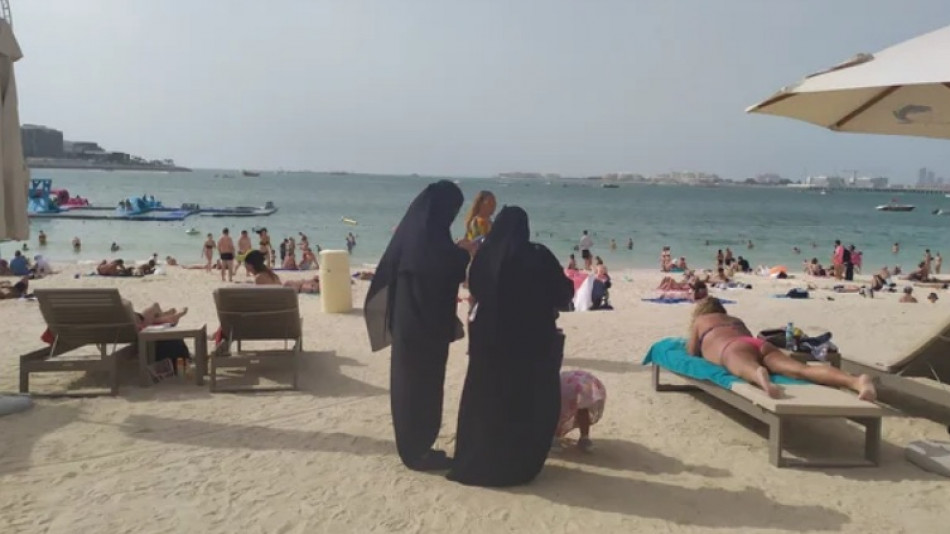 Само 10 процента от жителите на Дубай са правоверни мюсюлмани