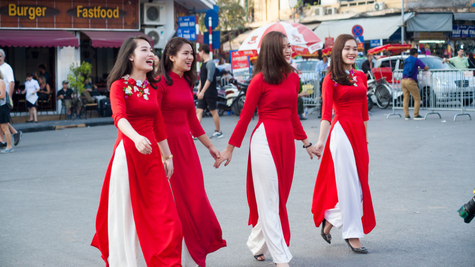 Как да свалим тези красиви и недостъпни виетнамки