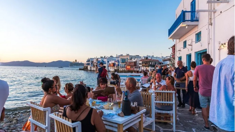 Ще ходите в Гърция на море? Ето какви цени ви очакват това лято