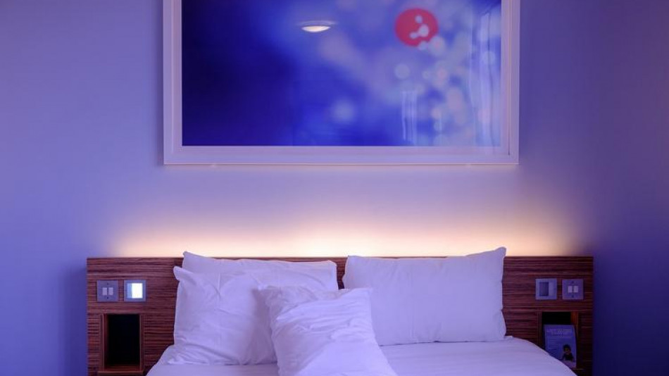 Знаете ли защо хотелите използват само бяло спално бельо?