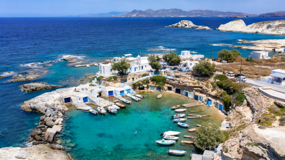 Обявиха малък гръцки остров за най-красивия в света