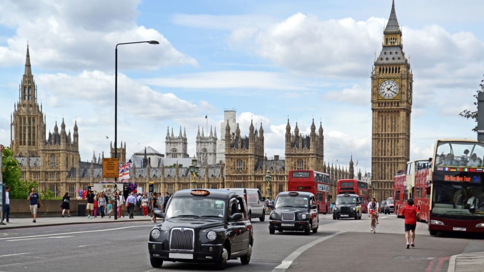 Туристите в Лондон не плащат за 3 скъпи неща