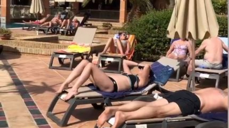 Пир по време на коронавирус: Плаж и шампанско в хотела в Тенерифе с блокираните българи СНИМКИ