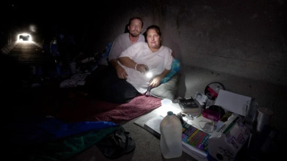 Как живеят бездомните хора в тунелите под Лас Вегас