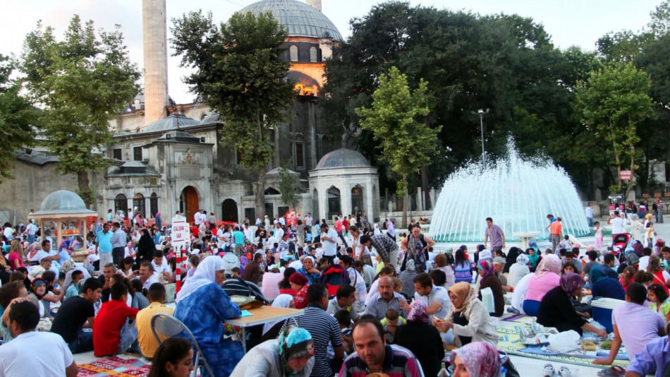 Странните навици у турците, които чужденците не могат да проумеят