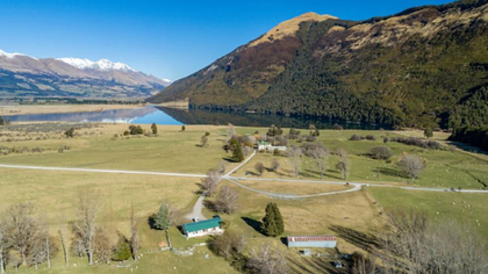 В Нова Зеландия продадоха имение, където е сниман „Властелинът на пръстените“