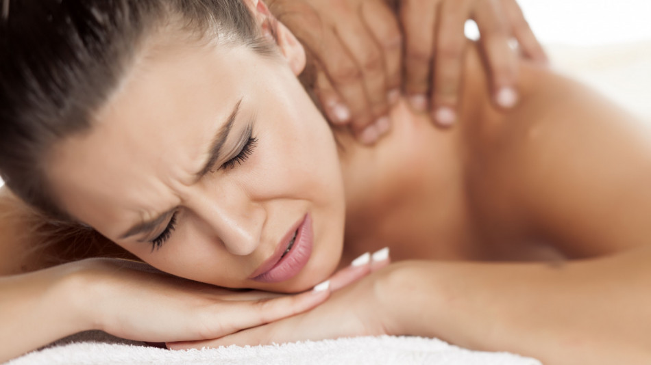 Най-опасният масаж на света – стиска ли ви да си го причините? ВИДЕО