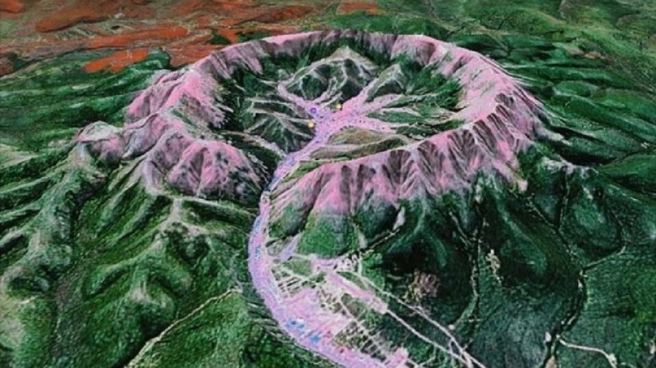Забранената кръгла планина Кондер, която е крита от туристите