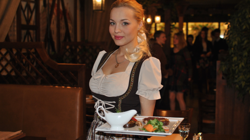 Рейтинг: Това са седемте най-красиви сервитьорки в Русия