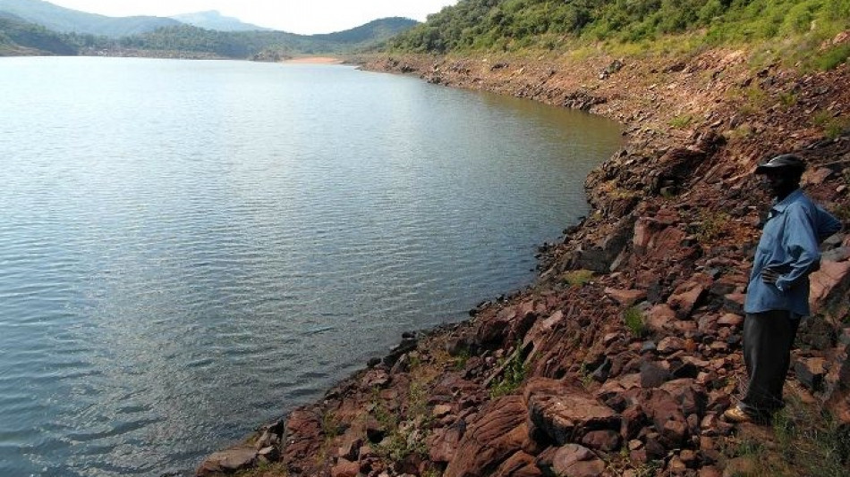 Тайнственото езеро Фундузи, от което е невъзможно да се вземе капка вода