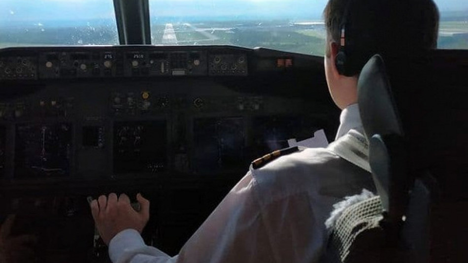 Руски пилот засне необичайно явление в небето