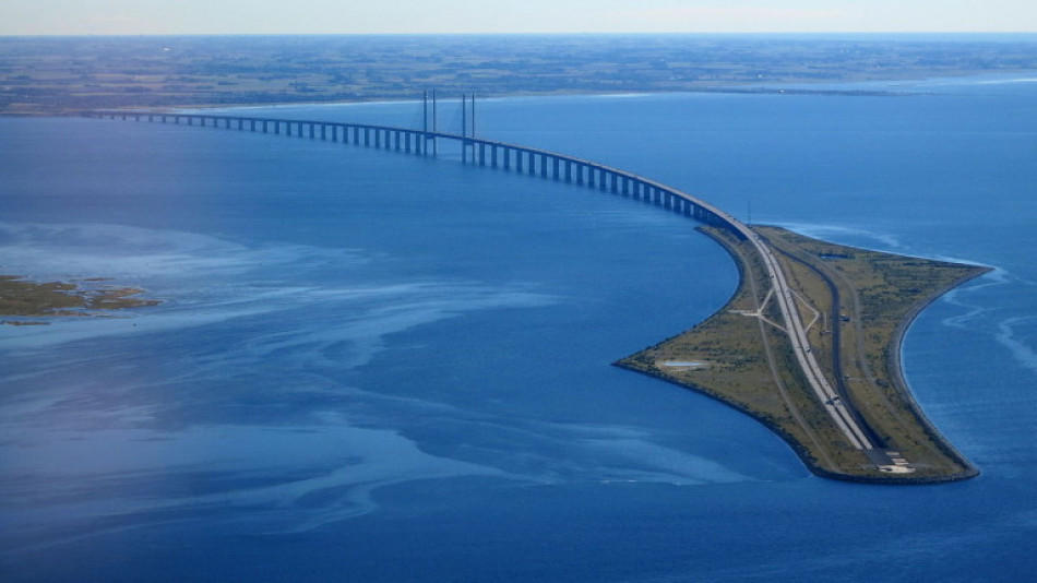 Това е най-дългият морски мост в света