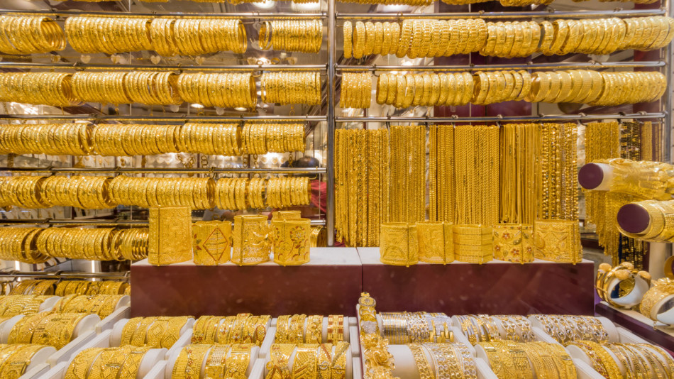 Златният пазар в Дубай, където всеки ден се излагат по 10 тона скъпоценен метал