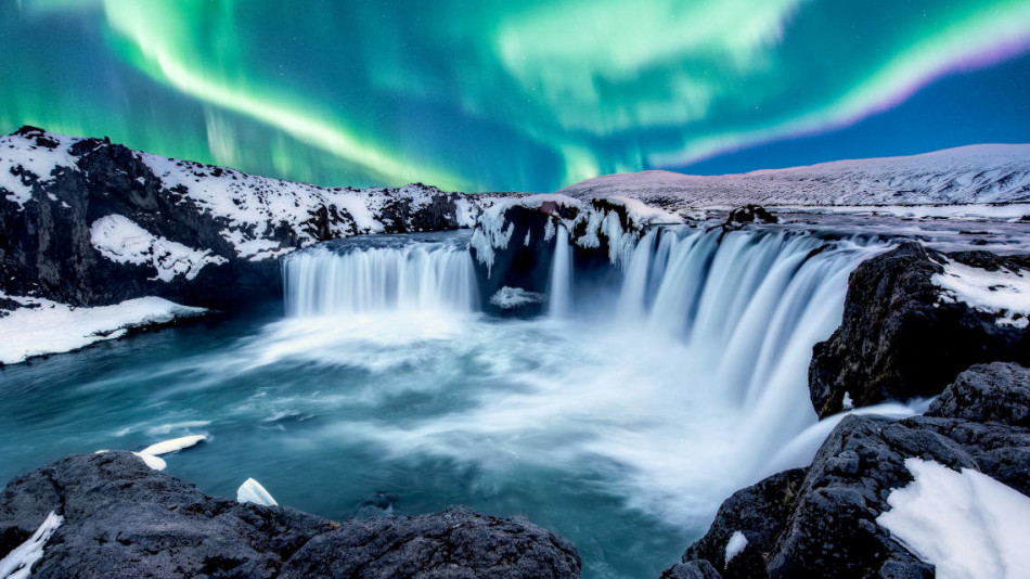 Ледени пещери и невероятна природа: Какво не знаем за щастливата Исландия? СНИМКИ