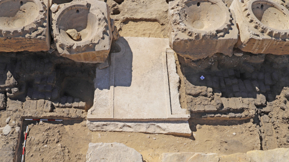 Археолози откриха мистериозен храм на бог Ра в Египет СНИМКИ