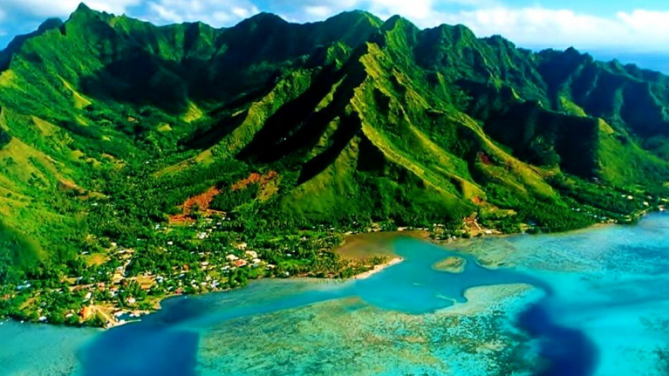 Най-красивият остров в света: Самотно парче земя, което не може да се види другаде на планетата