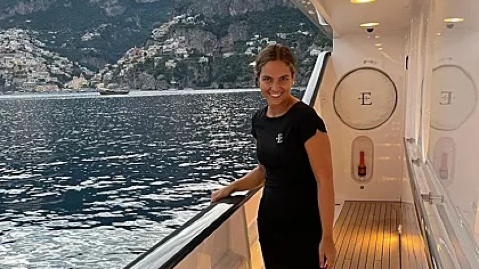 Сексизъм и йерархия: Стюардеса на частна яхта се оплака от работата си