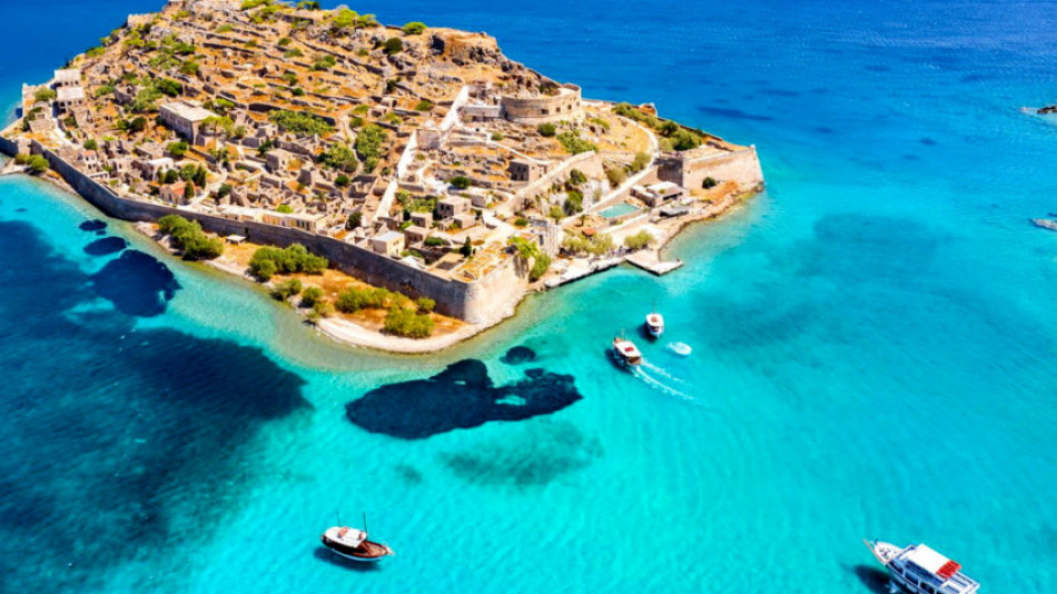 Островът на живите мъртви: Открийте средиземноморския рай, който крие зловеща тайна