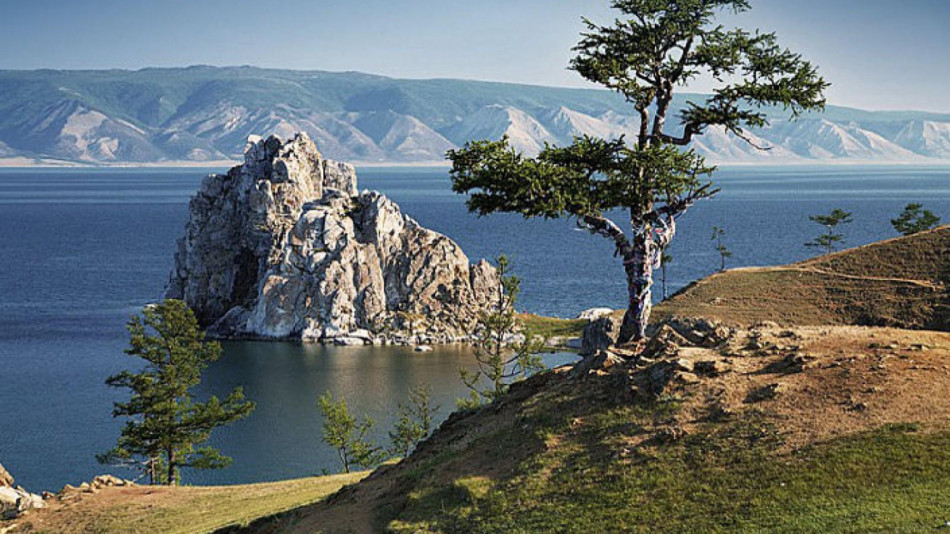 Мистичната сила на езерото Байкал, която поразява чужденците СНИМКИ