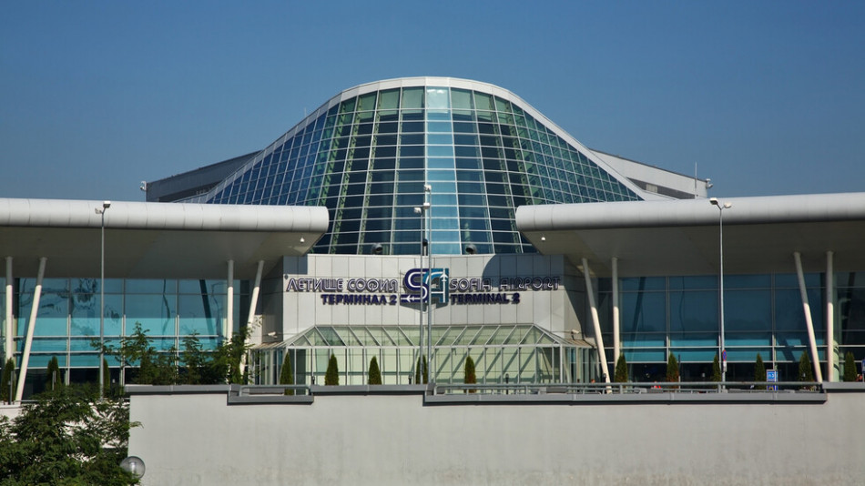 4 нови дестинации и 2 нови авиокомпании пристигат на летище София