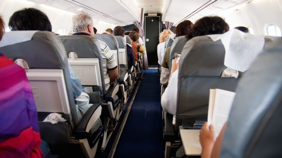 Какво се случва с пътник, ако случайно умре по време на полет