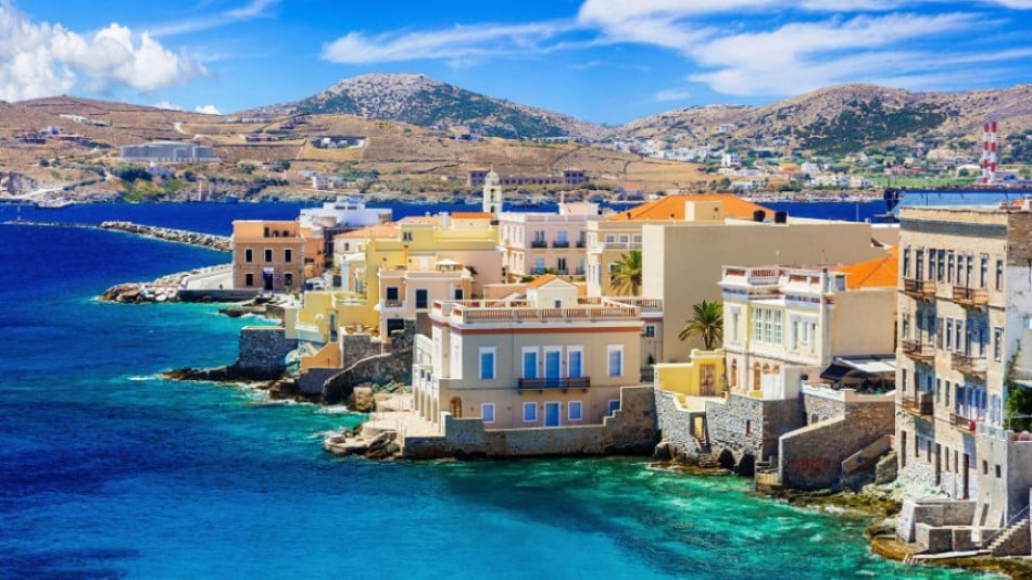 Нито Крит, нито Родос: Този гръцки остров, за който малцина са чували, е прекрасен син рай