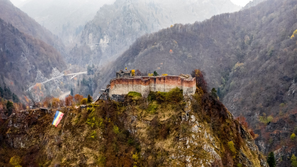 9 приказни замъка в Румъния
