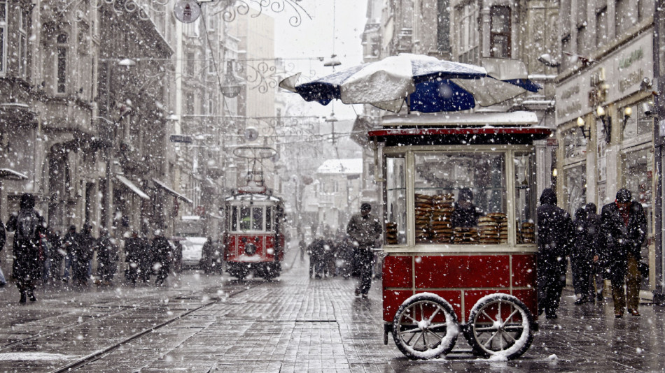 Истанбул е приказен през зимата - какво да видите и къде да пазарувате