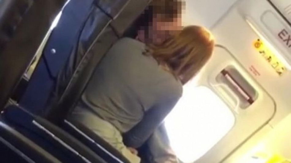 Защо пътниците масово искат да правят секс на борда на самолет
