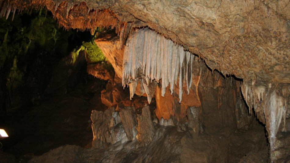 Ягодинската пещера крие вълшебен свят в непрогледната тъмнина