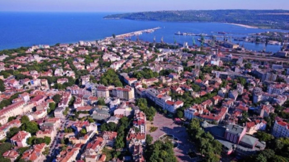 Познахте ли този български град на СНИМКА от преди 40 години?